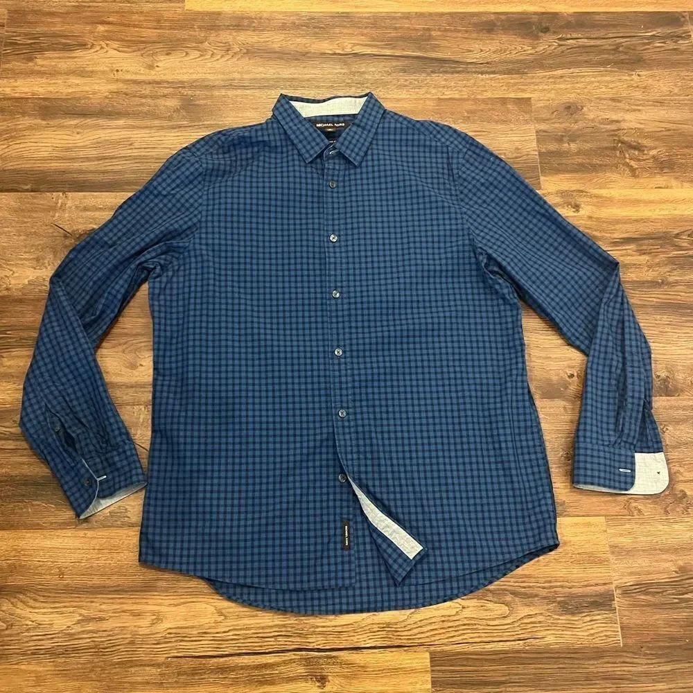 Michael Kors men’s blue plaid button down shirt